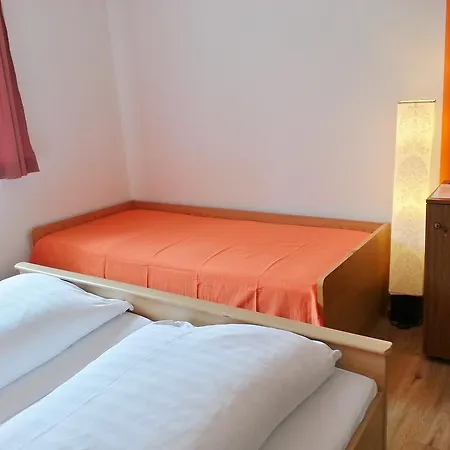 Hotel Hotel-pension Goldenberg 3*
